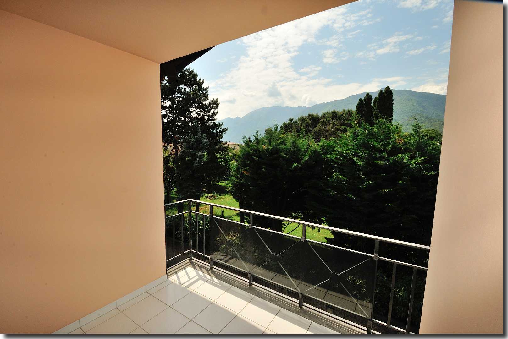 Residenza La Triade - via Pancaldi Mola 10A - Ascona [ Terrasse ]