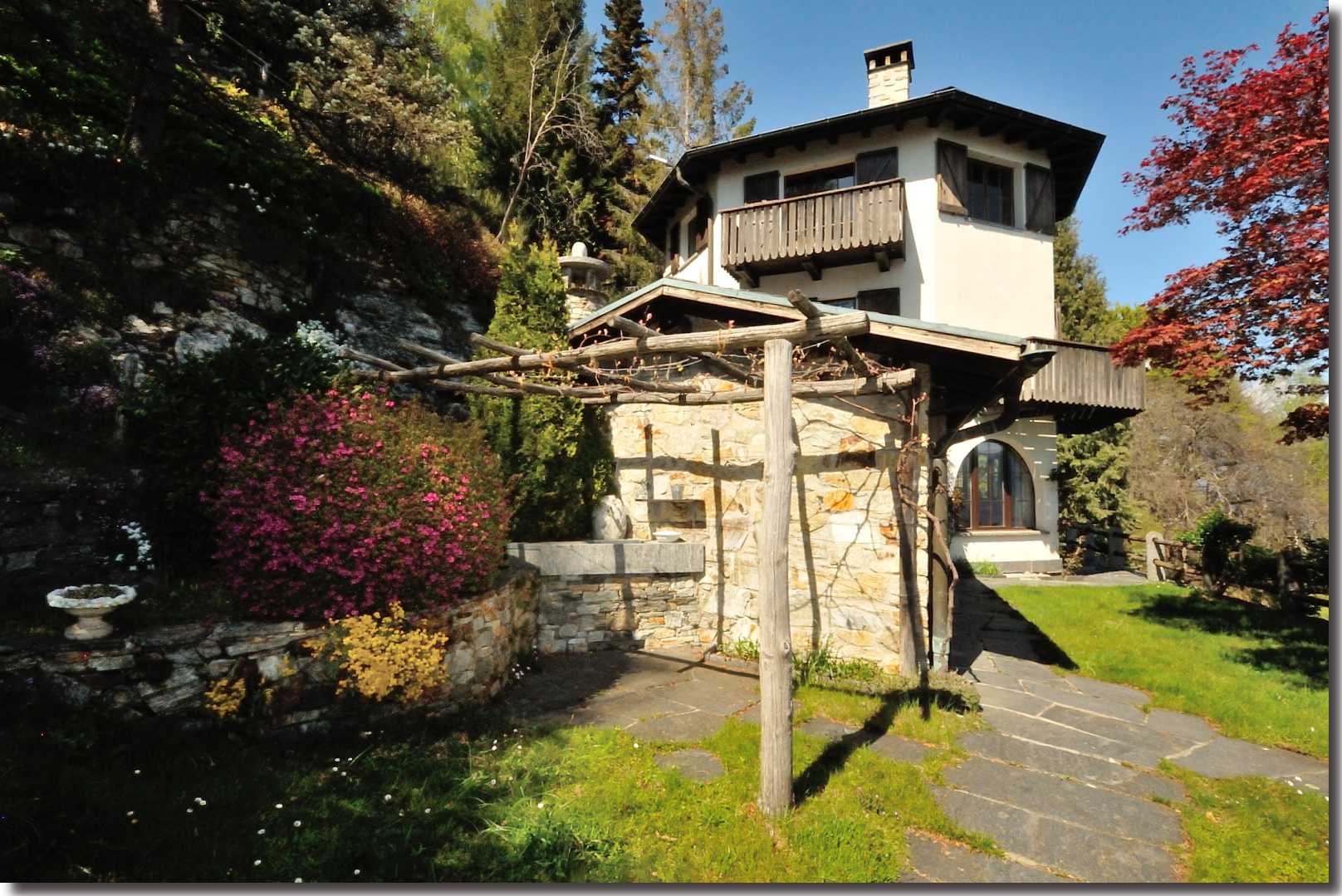 Casa al Poggio - Monti di Ronco - Ronco s/Ascona [ Aussenansicht ]